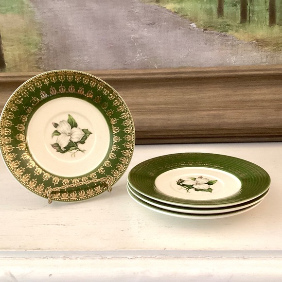 4 saucers American Limoges L'Triomphe Trillium Forest Green Dinnerware 22K Gold - Picture 1 of 9